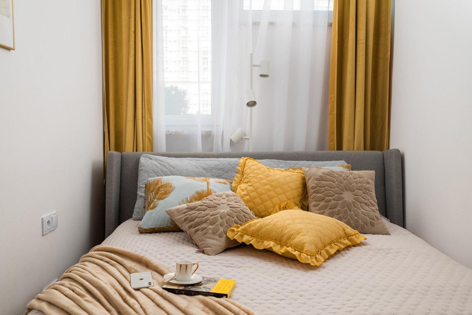 Gold Premium Central Suite 950 M To Central Station Parking Varsóvia Exterior foto